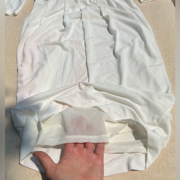 NWOT🌟Victoria’s Secret🌟Bodycon Dress V-neck worn in back or front.3/4 Sl… - Picture 3 of 11